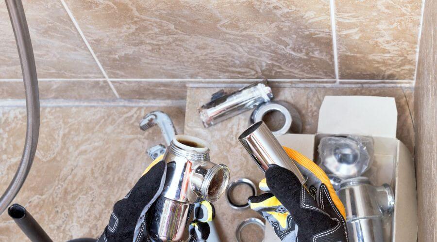 Professional gutter cleaning in Cambridge, NE